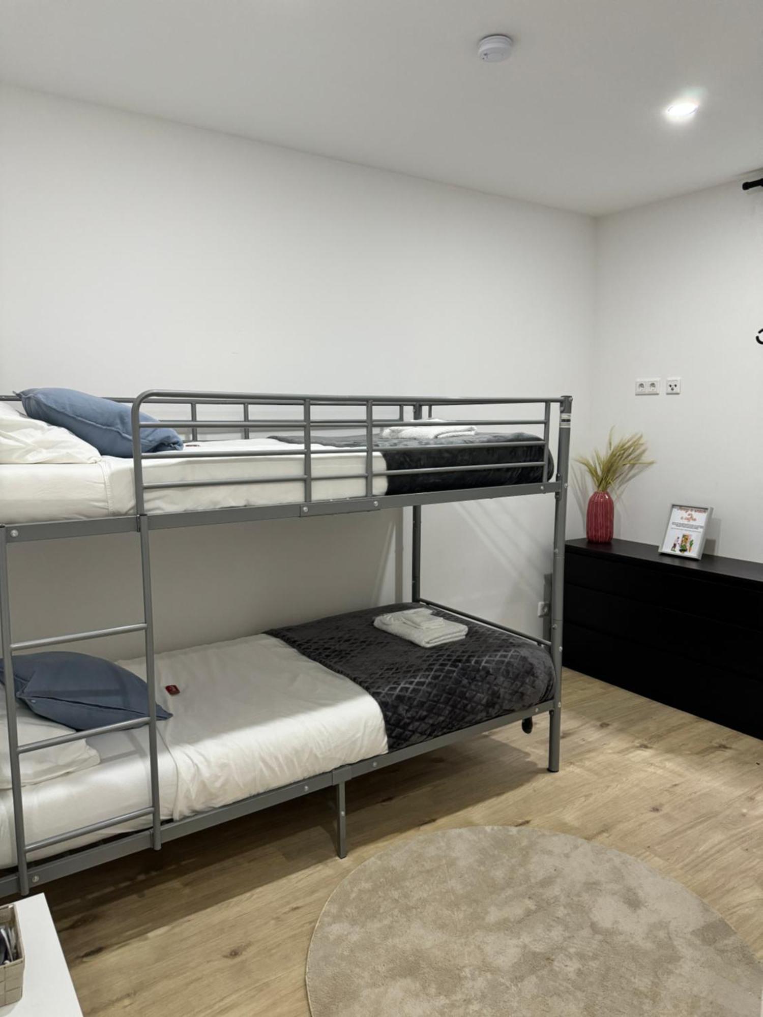 Heaven Homes - Privatzimmer Mit Bad Im Herzen Von Duesseldorf Exterior foto